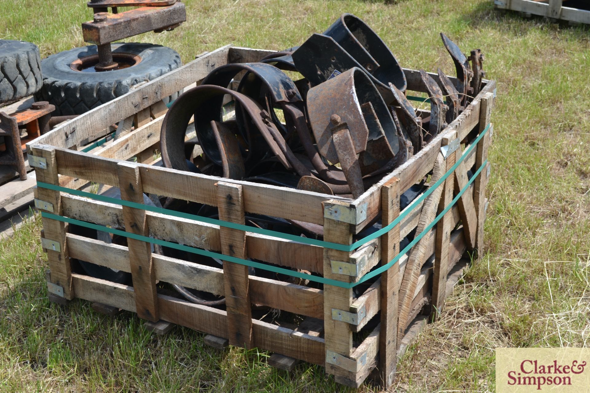 Large quantity of Browns cultivator tines. M - Image 2 of 3