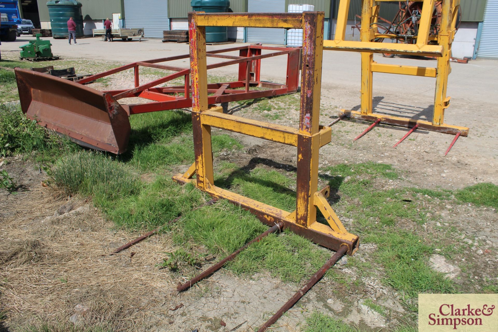 Farm made big bale spike. Matbro cone and pin brackets. LV - Image 4 of 8