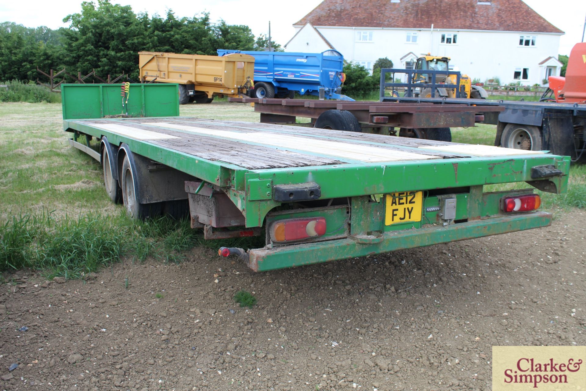 c.32ft twin axle flat bed trailer. Ex-step frame conversion. With twin wheels and air brakes. LV - Image 3 of 17