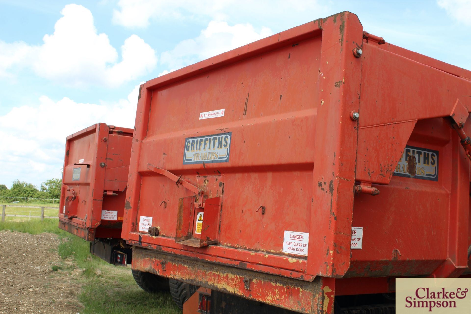 **CATALOGUE CHANGE** Griffiths/ Marston GHS140 14T twin axle tipping trailer. 01/1997. Serial number - Image 12 of 26