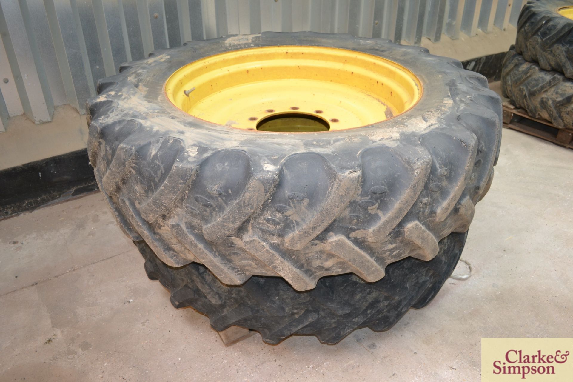 Set of row crop wheels and tyres to fit John Deere - Image 4 of 5