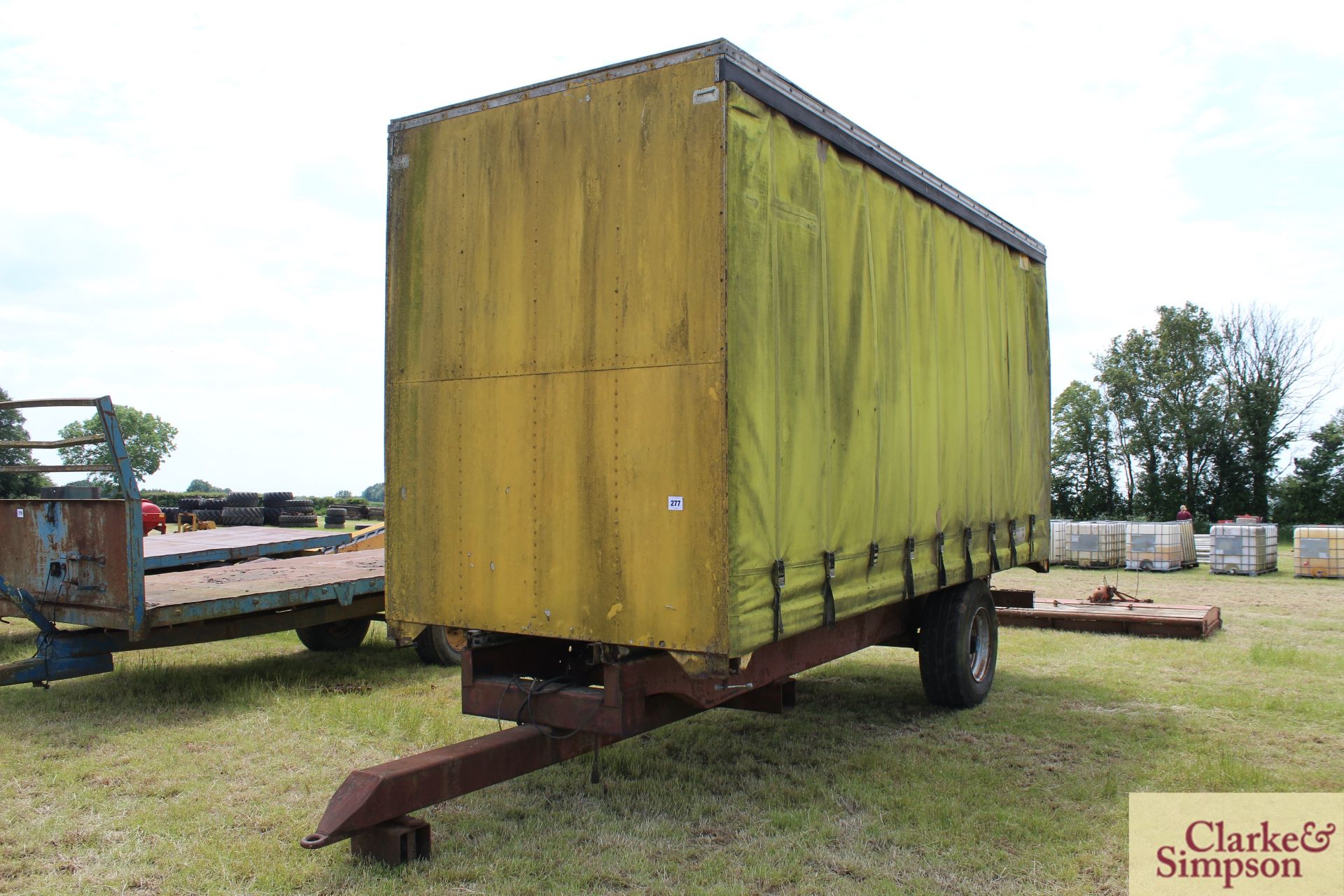 20ft curtain side single axle trailer. With super single wheels and tyres with barn doors. LH - Image 2 of 13