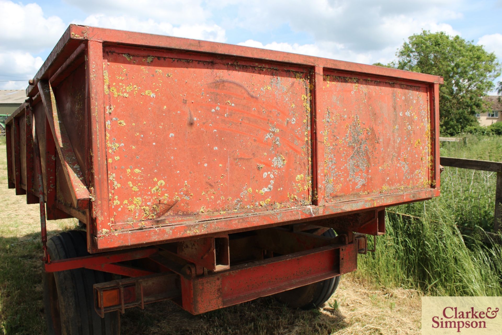 Massey Ferguson 5T single axle tipping trailer. With auto tailgate. LV - Image 11 of 17