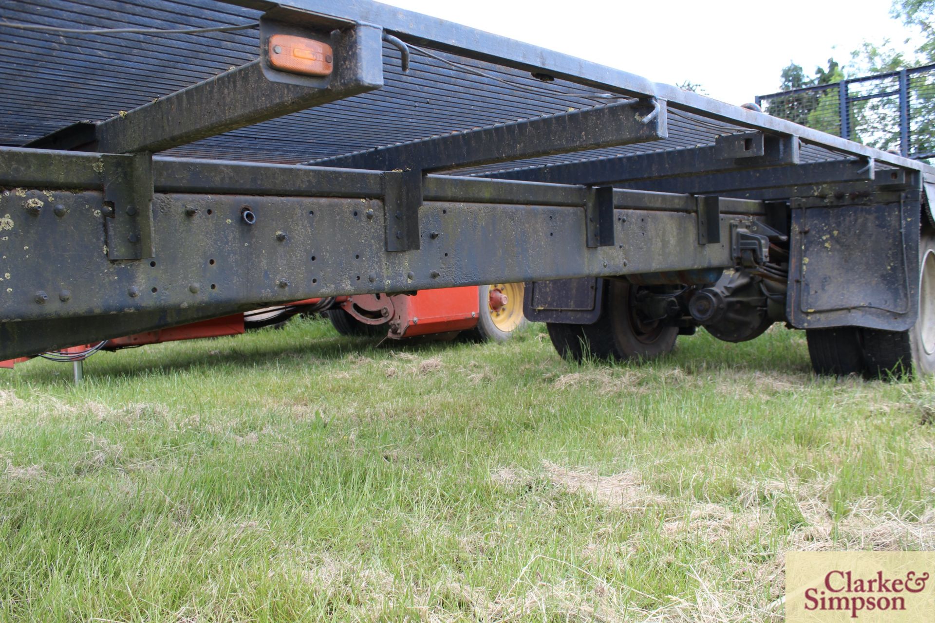 27ft single axle beaver tail trailer. Ex-lorry conversion. With full width mesh ramp and air brakes. - Image 12 of 12