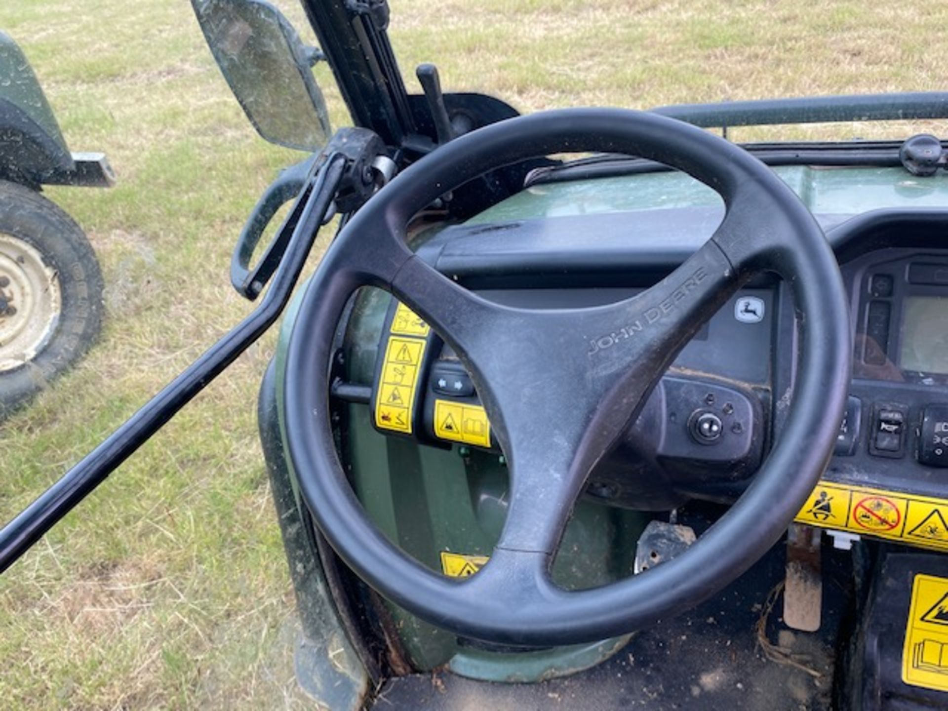 John Deere XUV diesel Gator. Registration PY15 ATN - Image 13 of 24