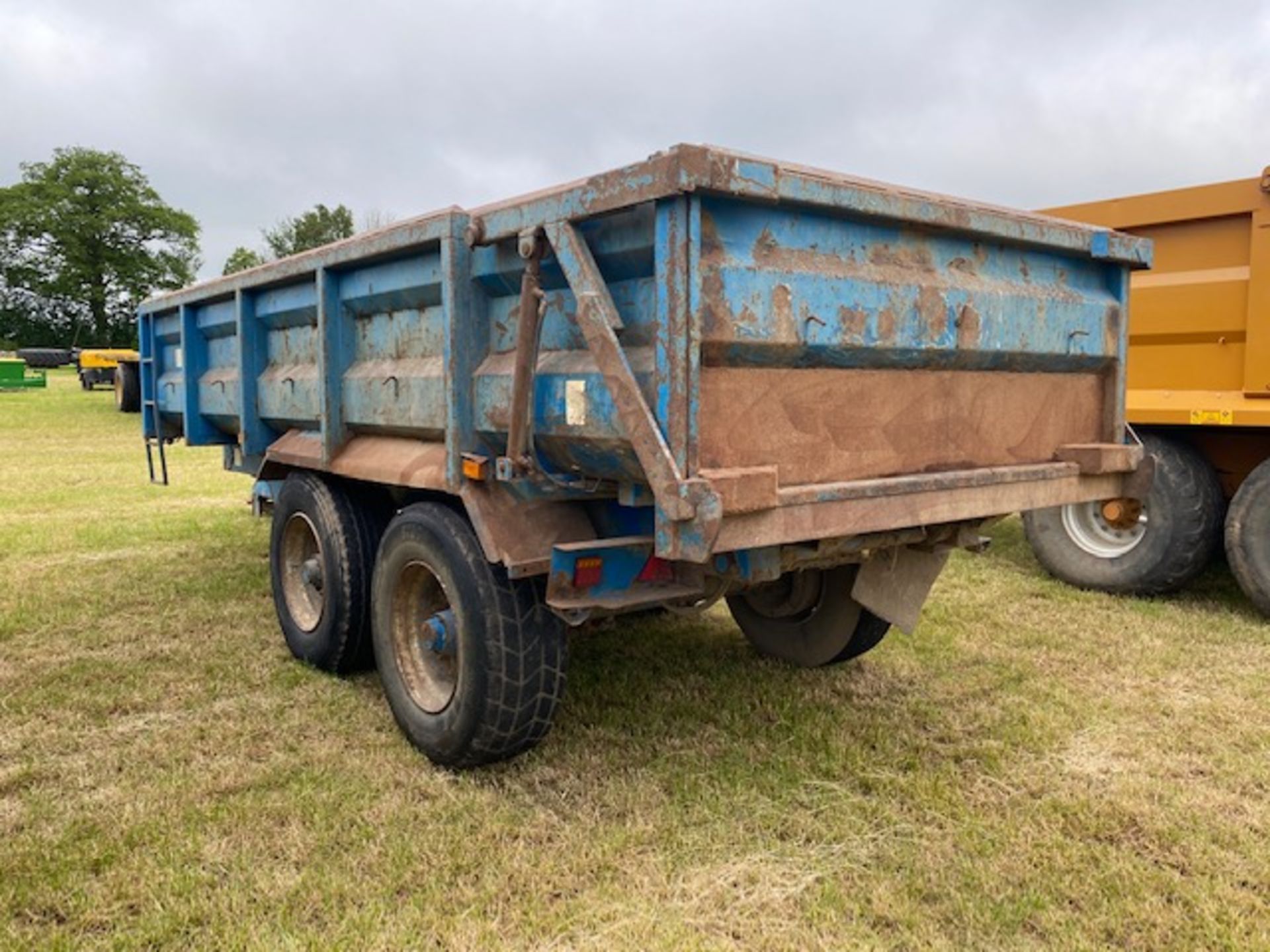 Stewart 15T low sided twin axle tipping trailer. M - Image 2 of 25