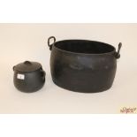 An oval cast iron cauldron / cooking pot by Pugh &