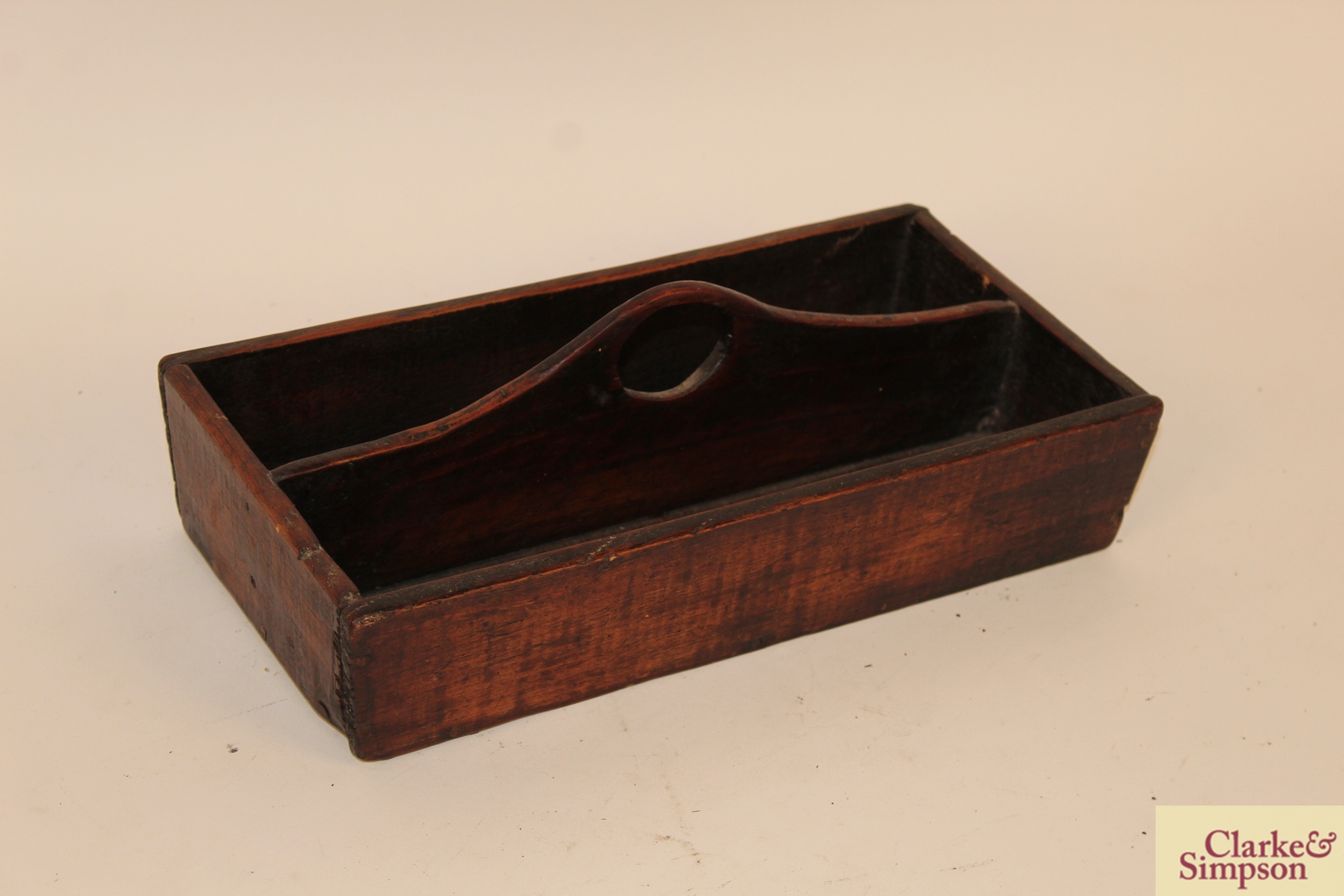 An antique elm two division cutlery tray - Image 2 of 4