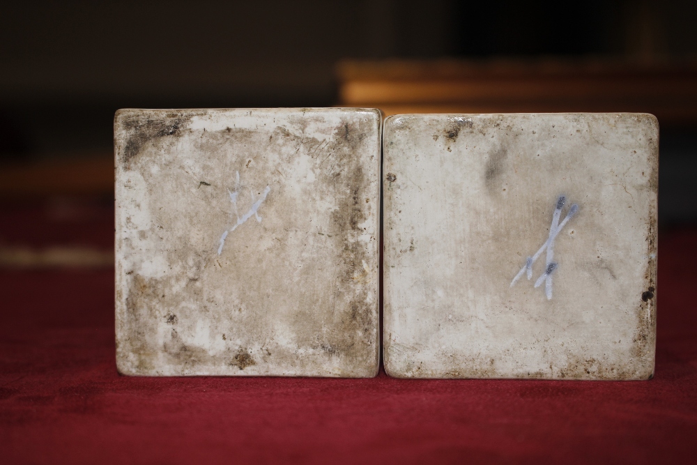 A continental porcelain hinged box and cover, decorated foliate sprays, the lid with central - Image 4 of 4