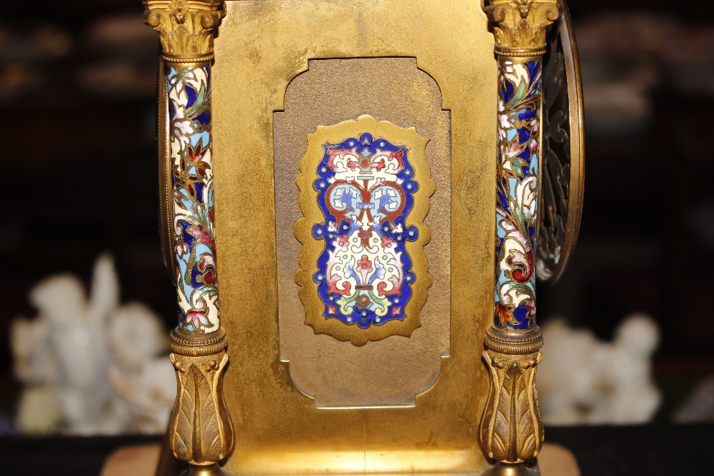 An Ormolu and enamel clock garniture, the clock surmounted by a urn finial, circular dial supporting - Bild 5 aus 16