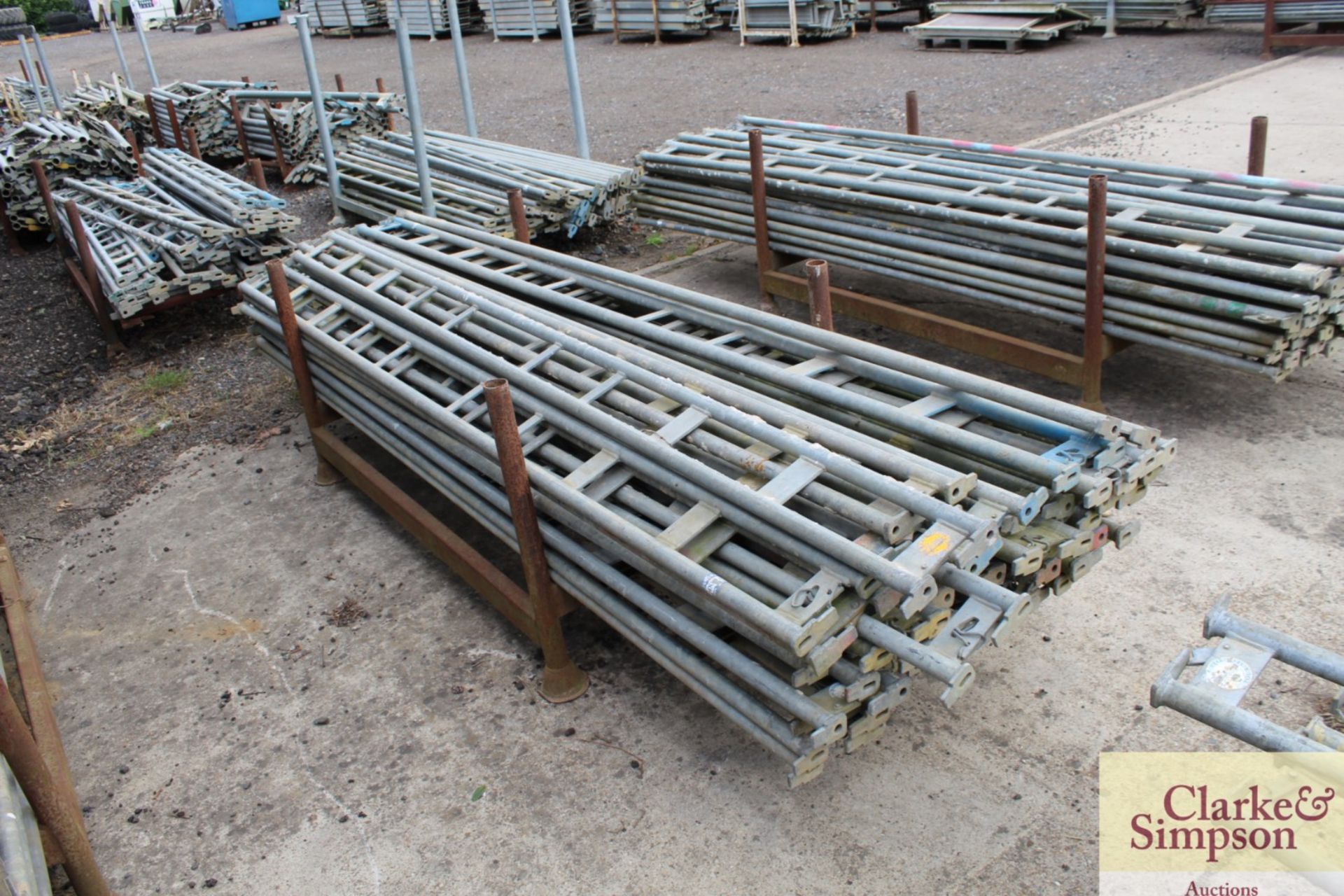 Stillage of Haki Scaffolding Ledger Beams. Mainly 3050. - Image 4 of 6