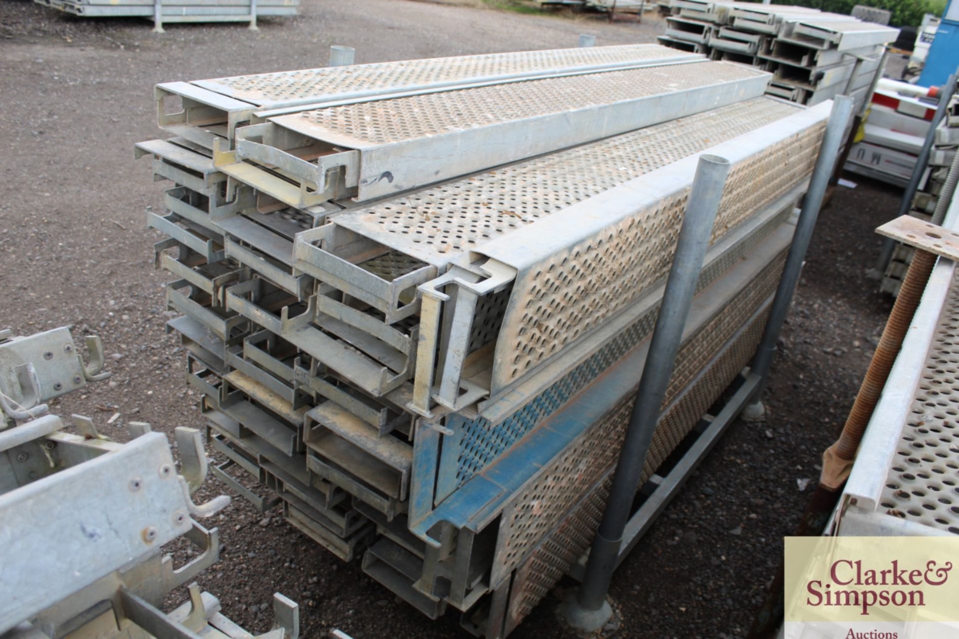 Stillage of Haki Scaffolding Steel Planks. Mainly 2500. - Image 3 of 6
