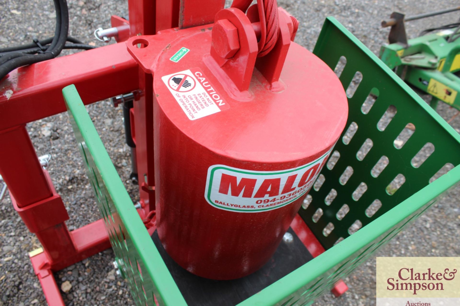 Malone Side Tilt linkage mounted post knocker. 2020. Serial number MRL03238. With hydraulic top - Image 15 of 20