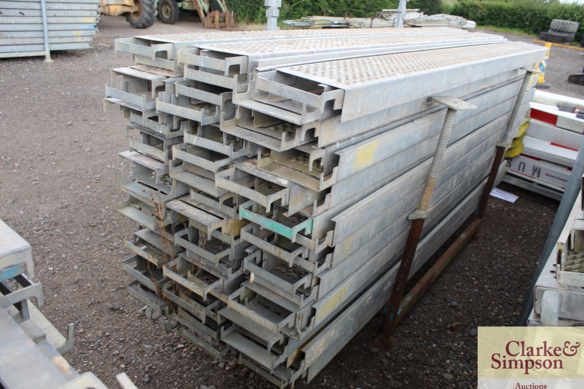 Stillage of Haki Scaffolding Steel Planks. Mainly 3050. - Image 4 of 6