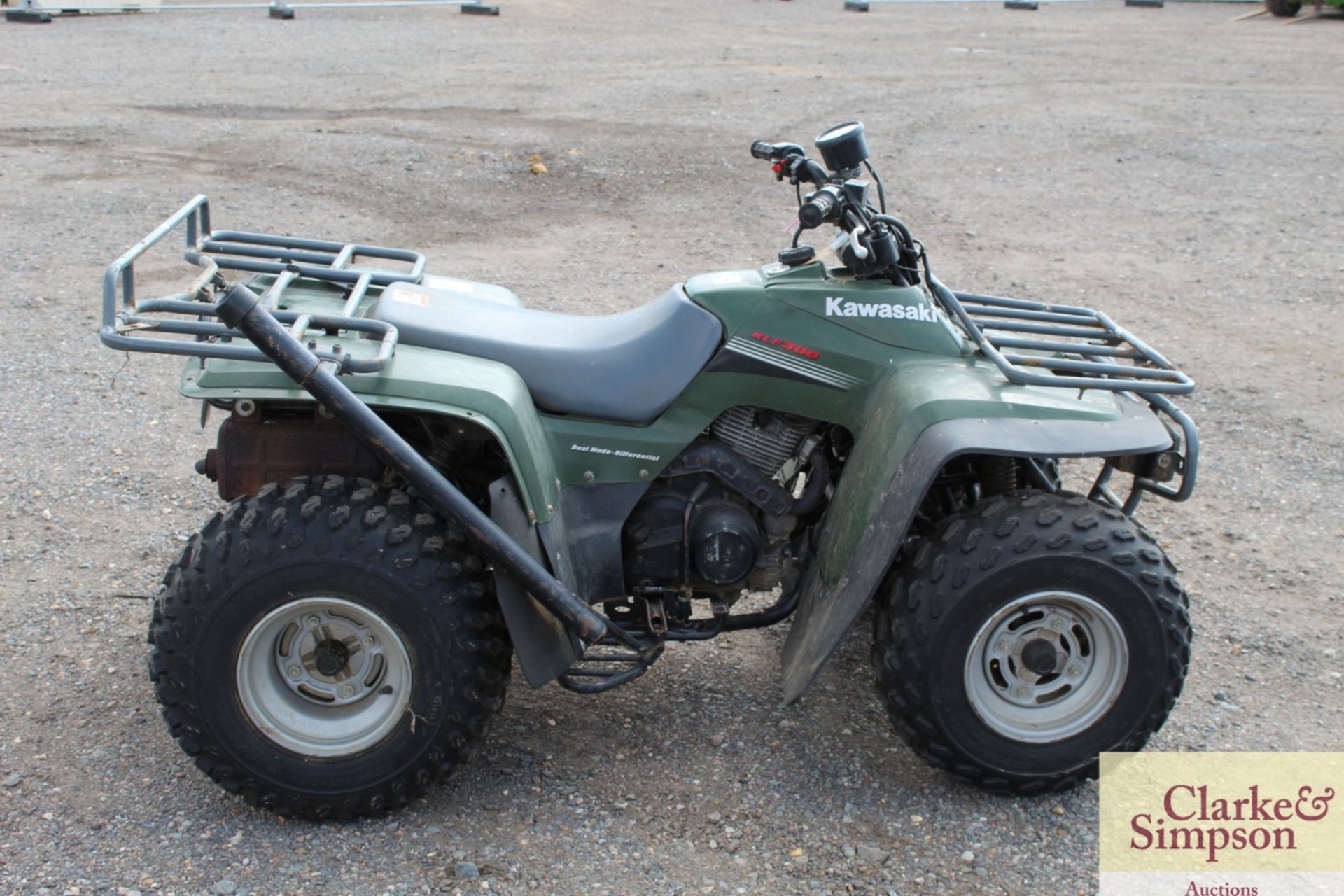 **CATALOGUE CHANGE** Kawasaki KLF 300B 2WD quad bike. 1,111 miles. 2005. Owned from new. Has - Image 6 of 17
