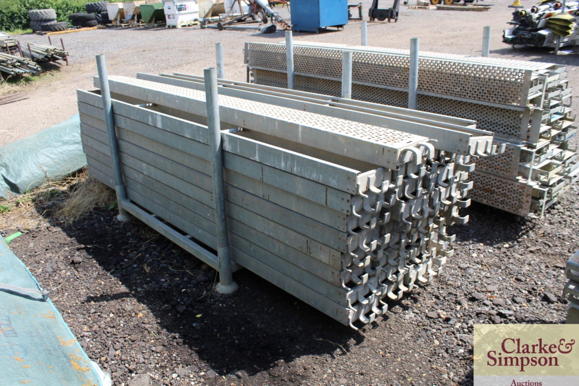 Stillage of Haki Scaffolding Aluminium Planks. Mainly 3050. - Image 4 of 6