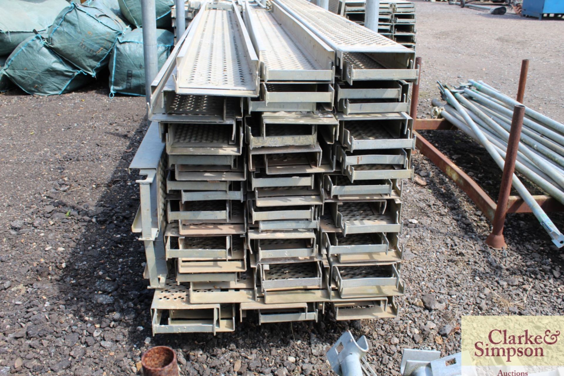 Stillage of Haki Scaffolding Steel Planks. Mainly 3050. - Image 5 of 6