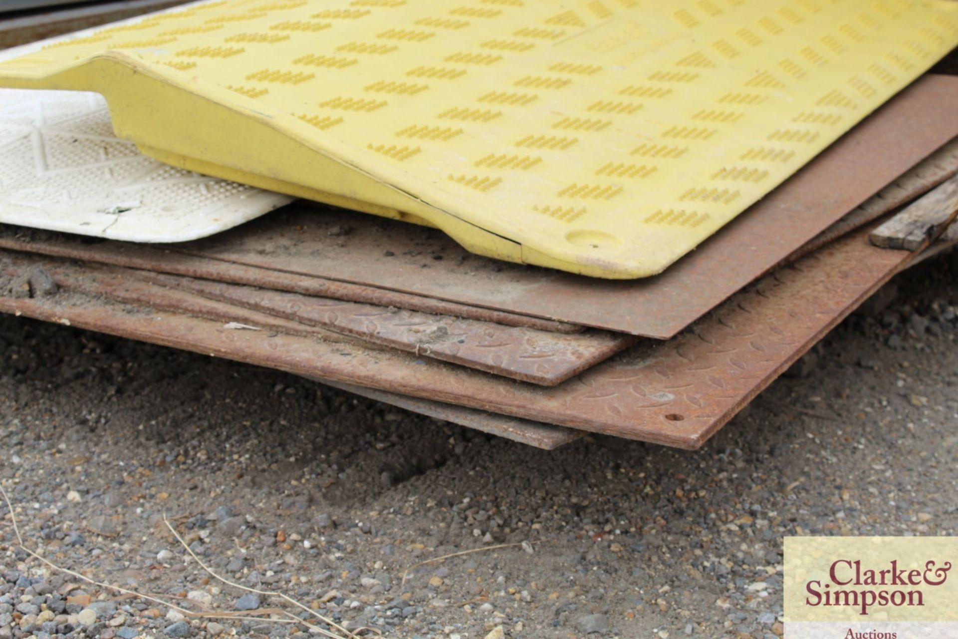 Quantity of metal road plates and others. - Image 3 of 3