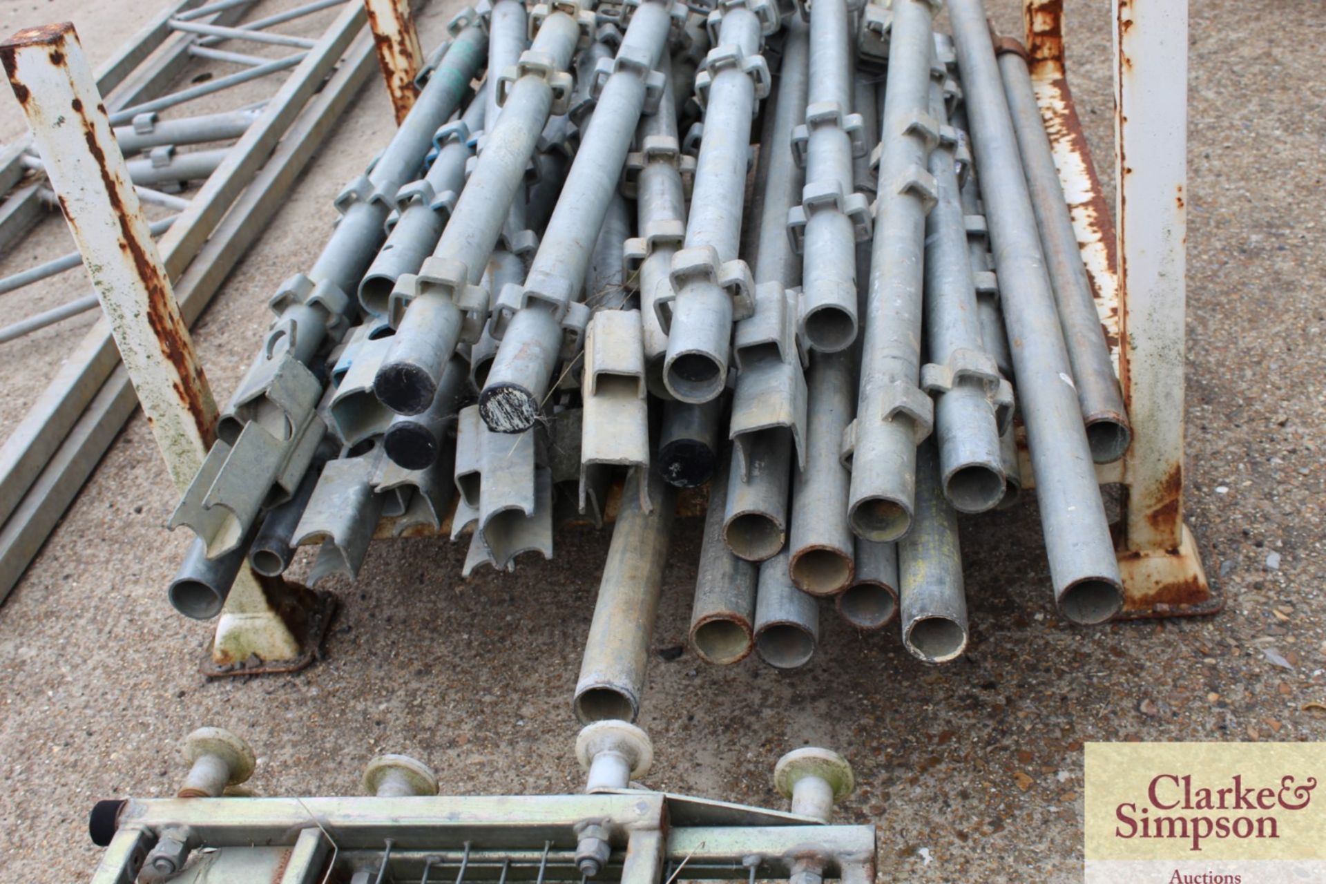 Stillage of Haki Scaffolding Box Type Guard Rail Posts. - Image 6 of 6