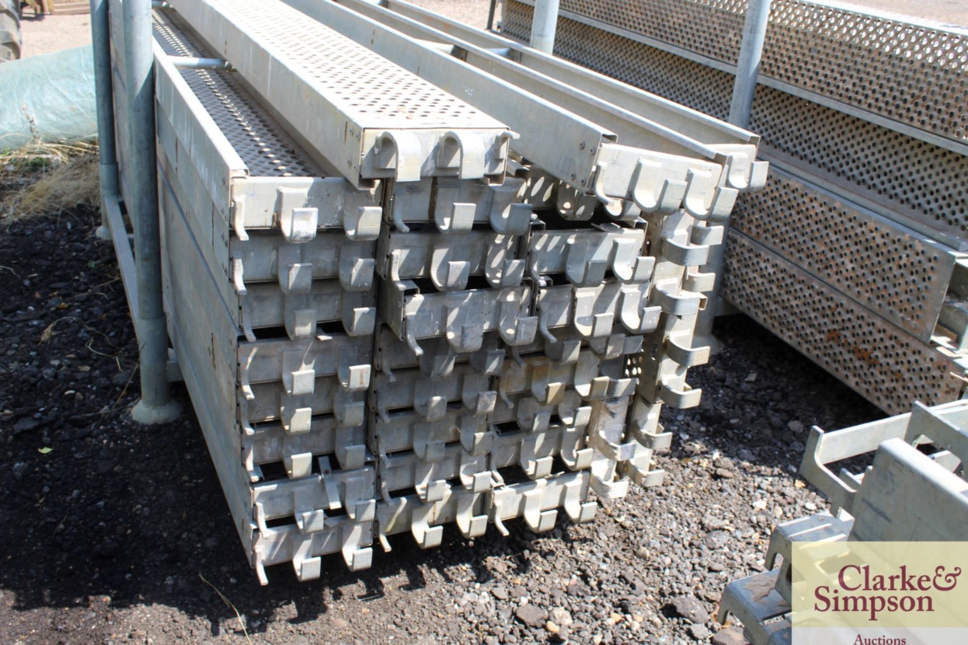 Stillage of Haki Scaffolding Aluminium Planks. Mainly 3050. - Image 5 of 6