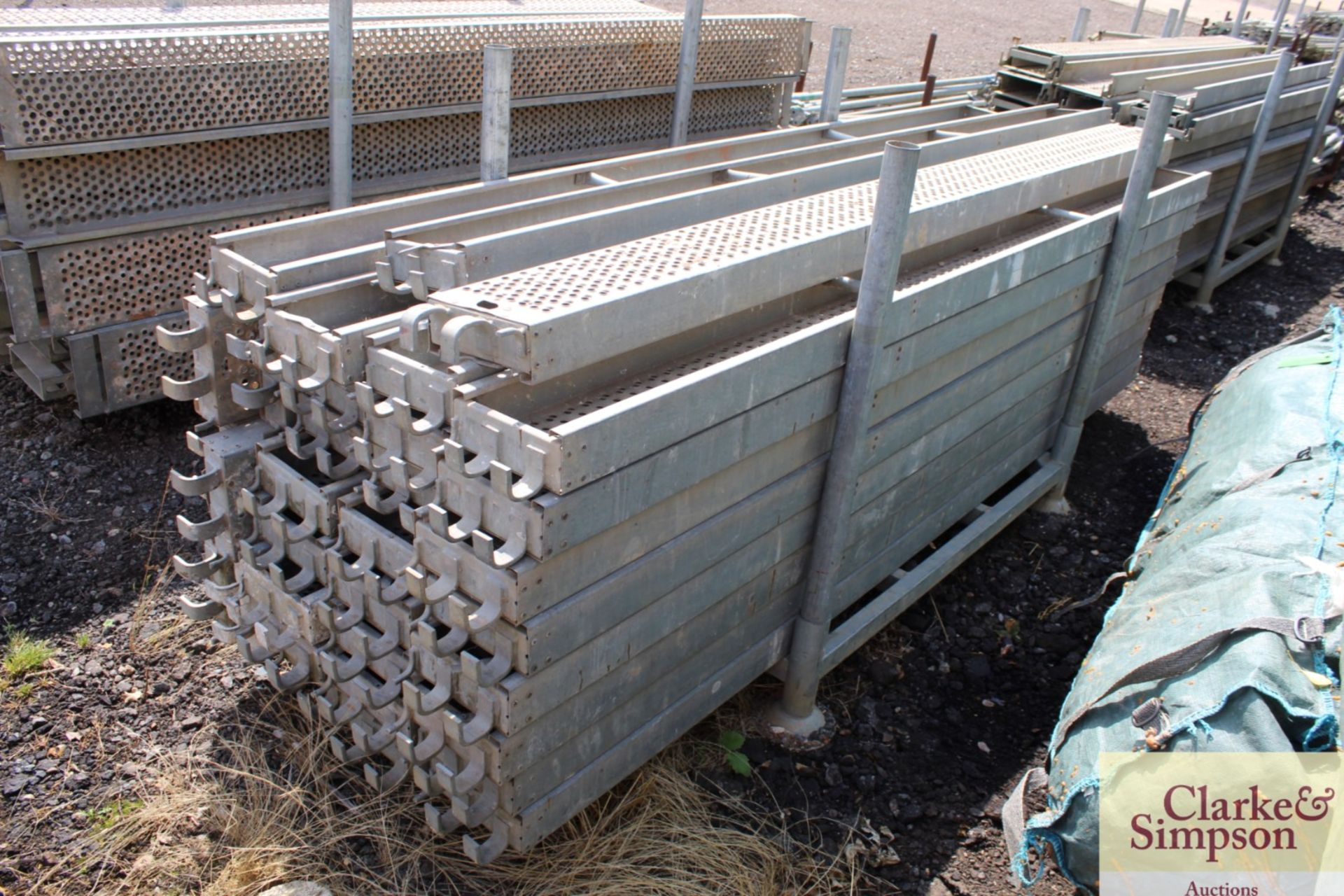 Stillage of Haki Scaffolding Aluminium Planks. Mainly 3050. - Image 3 of 6
