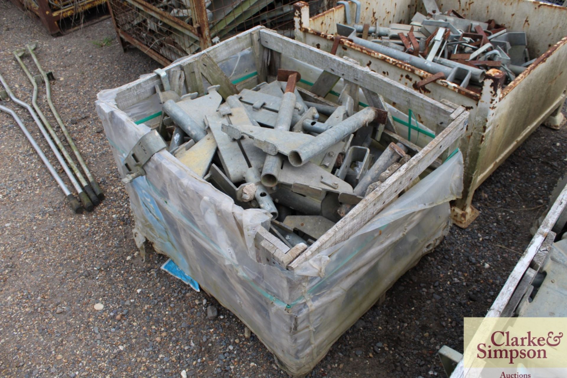 Stillage of Haki Scaffolding components. To include Adjustable Brackets, Brackets, Puncheon Units - Image 2 of 3