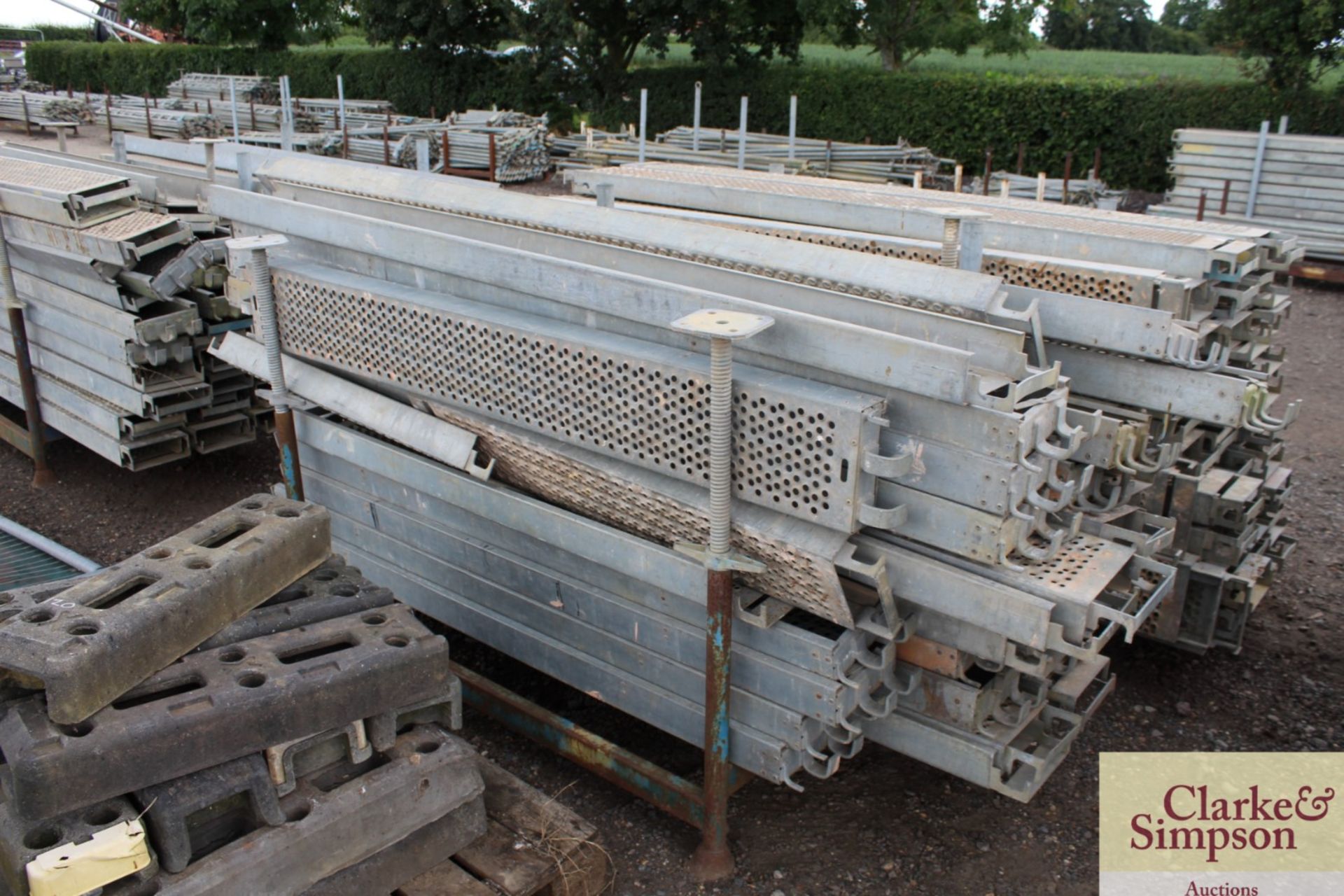 Stillage of Haki Scaffolding Steel and Aluminium Planks. Mainly 2500, some shorter.