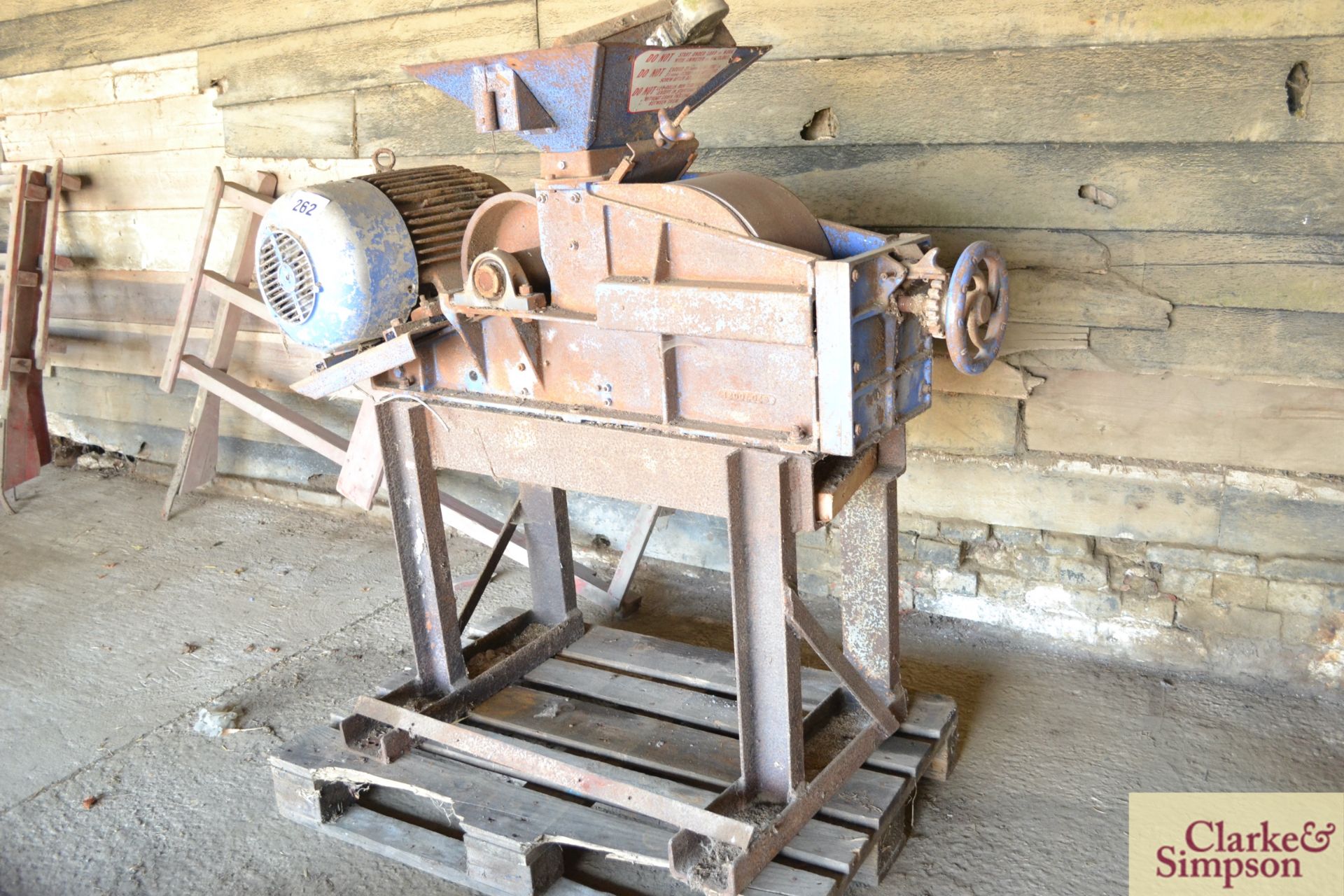 Heavy duty roller mill. - Image 2 of 4