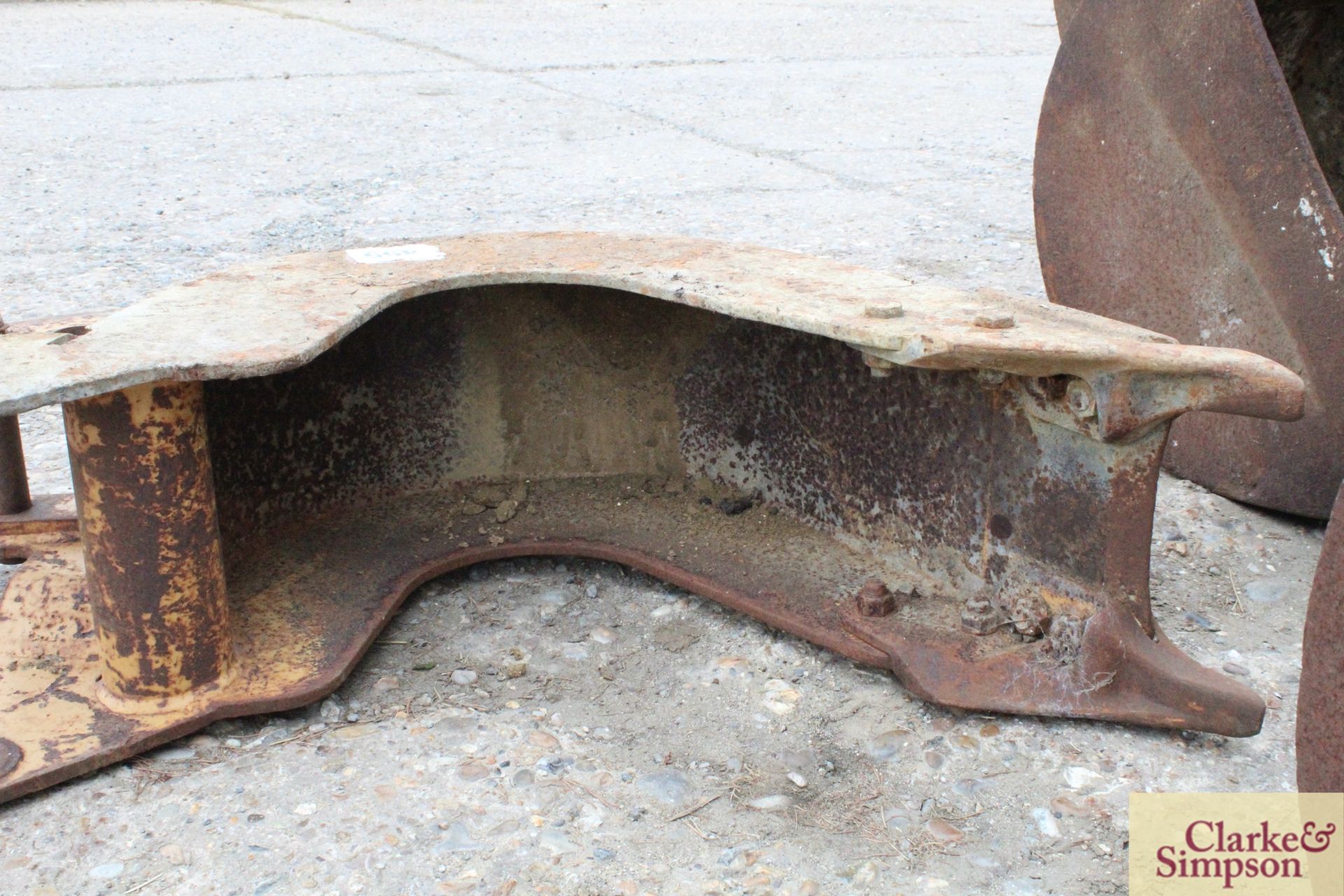 Case clay bucket. - Image 3 of 4