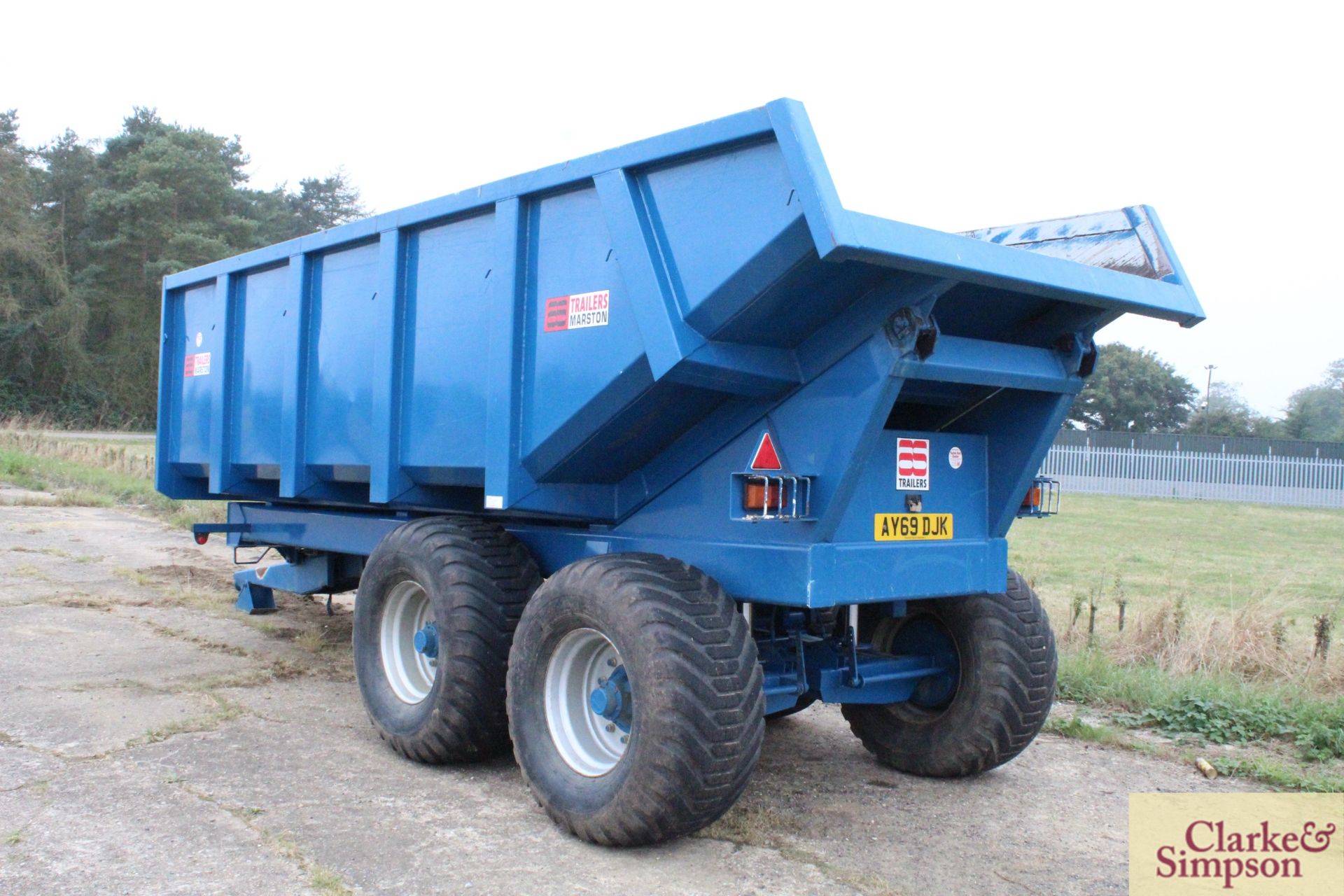 AS Marston ACE14D 14T twin axle dump trailer. 03/2011. Serial number 217341. With oil brakes, - Image 7 of 26