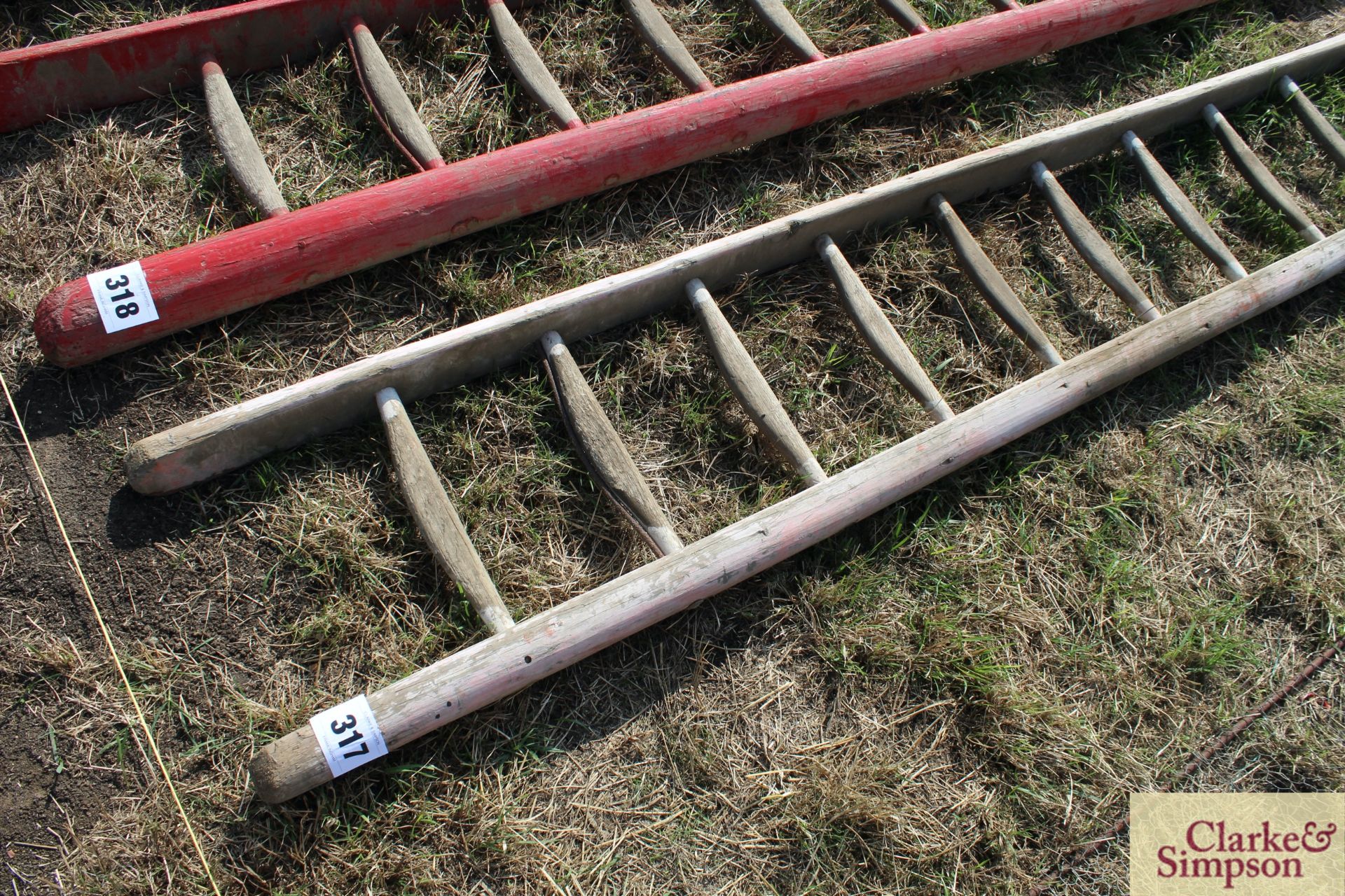 Large wooden thatchers ladder. - Image 2 of 6