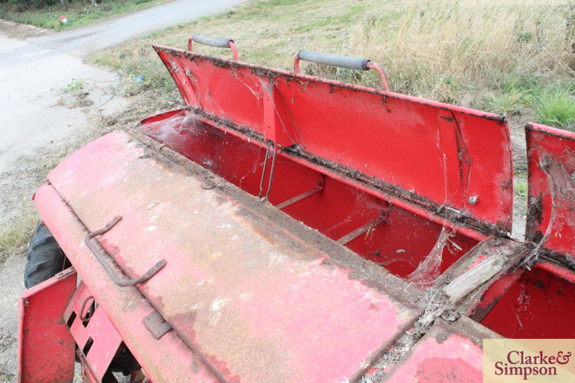 Massey Ferguson 29 3m trailed dill. With disc coulters. - Image 14 of 17