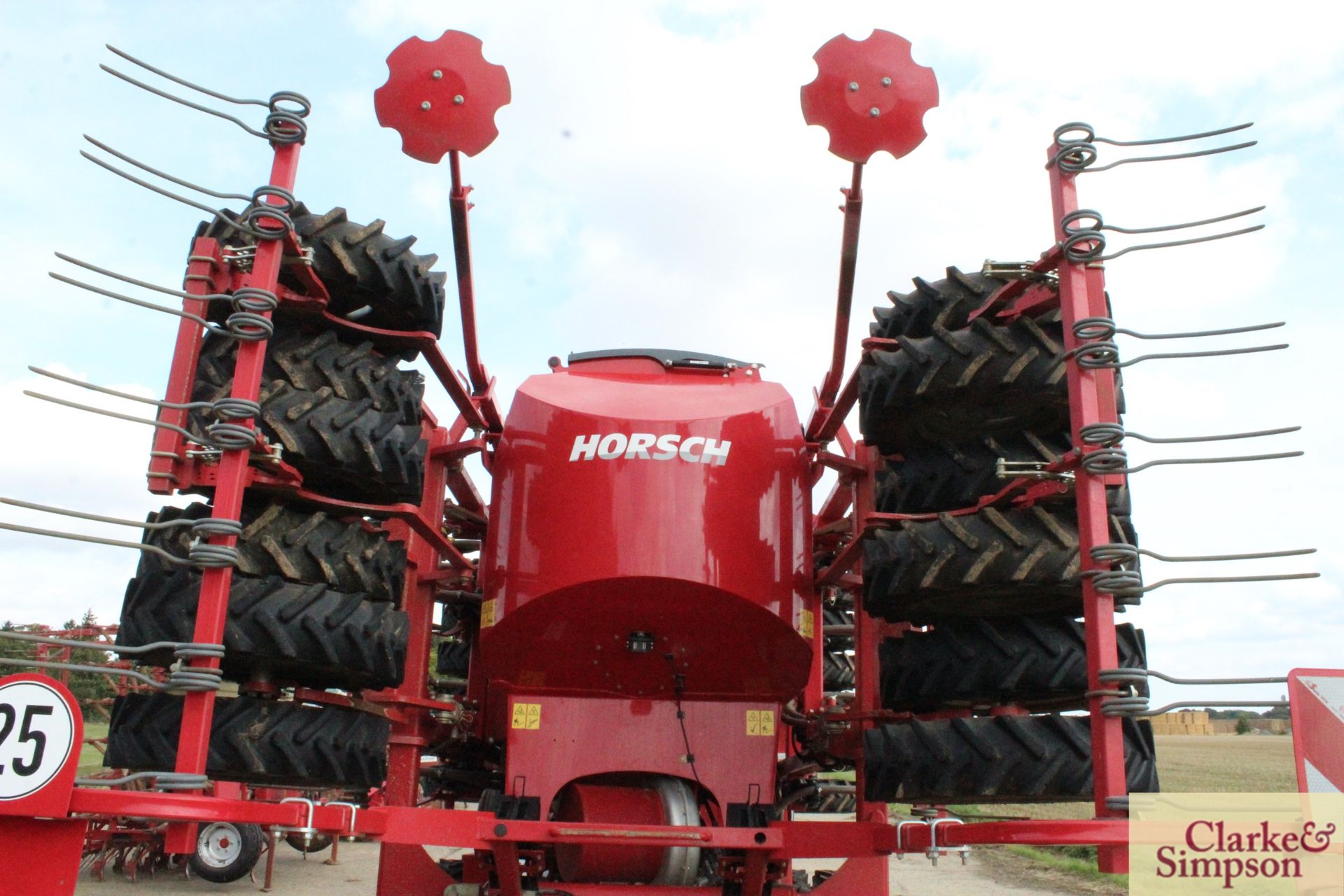 Horsch Sprinter 6ST 6m hydraulic folding trailed drill. 2019. Serial number 31261353. Grain and - Image 28 of 58