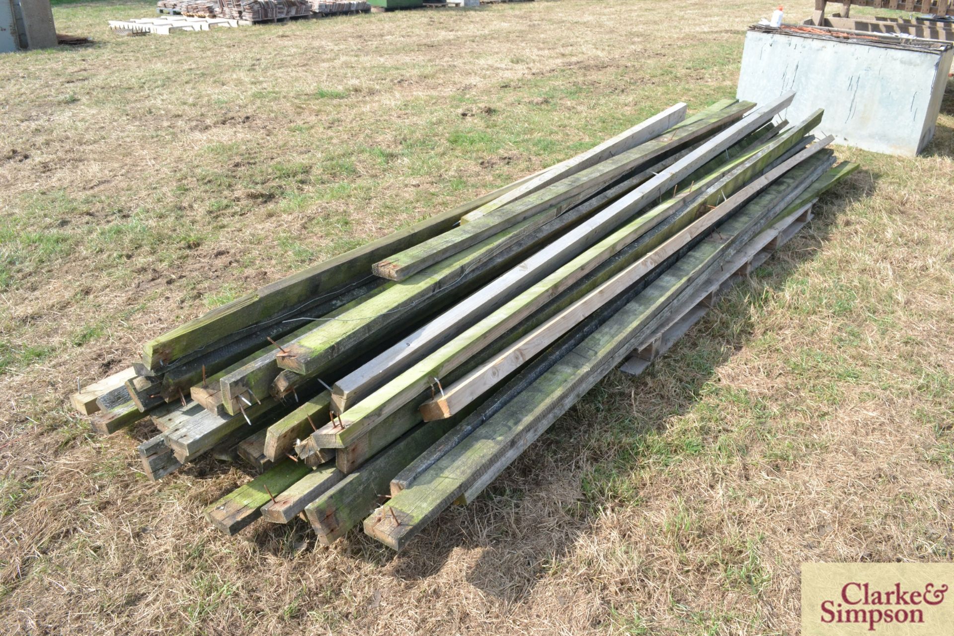Quantity of reclaimed fencing rails. - Image 4 of 4