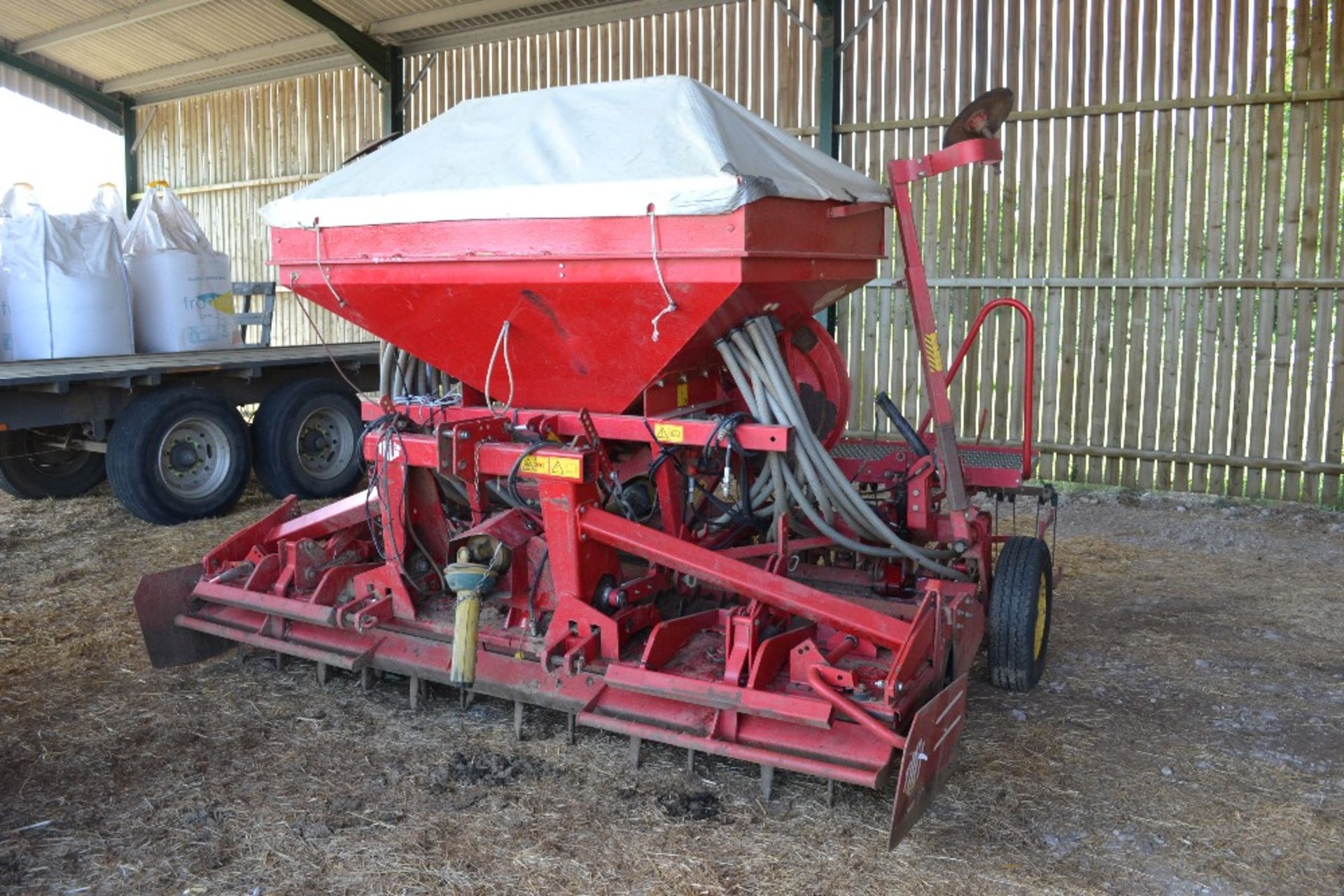 Lely/ Tulip Rotarra 3m power harrow. Serial number/ year to follow. With packer. Piggy backed with - Image 29 of 31