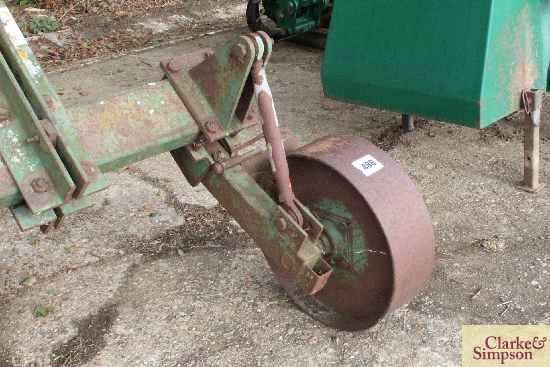 Cousins two leg subsoiler. With heavy duty depth wheels. - Image 7 of 10