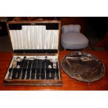An oak cased cutlery canteen box and contents of v