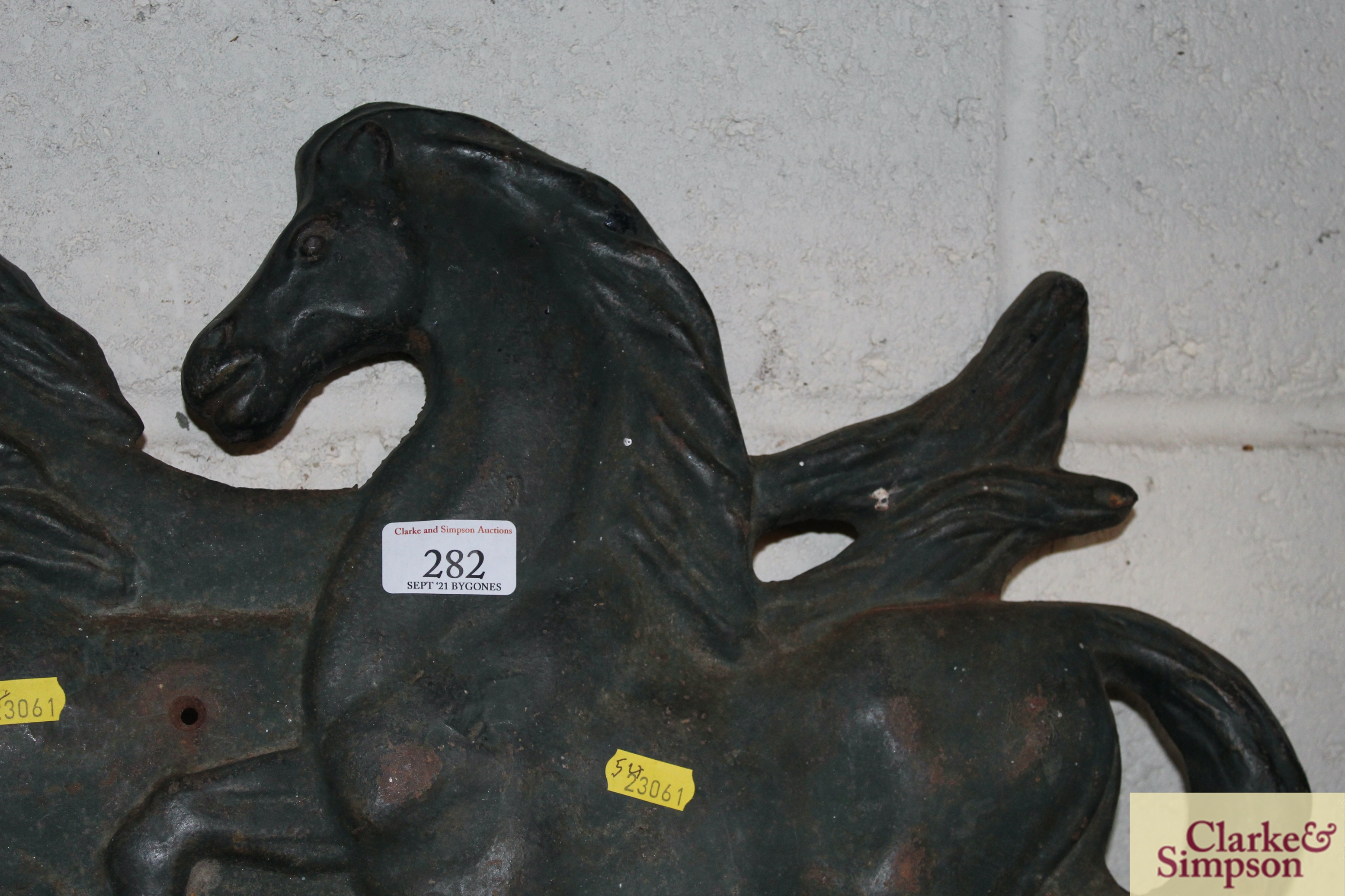 A four horse cast iron wall plaque, 27cm long NB. - Image 4 of 5