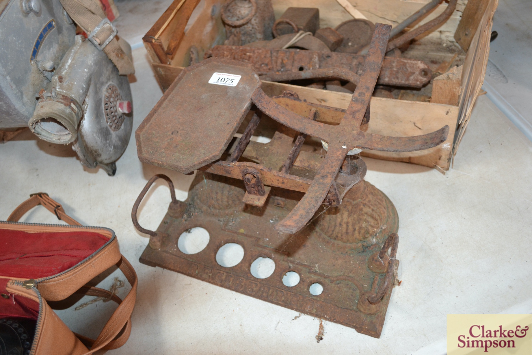 A set of vintage cast iron scales with apertures f