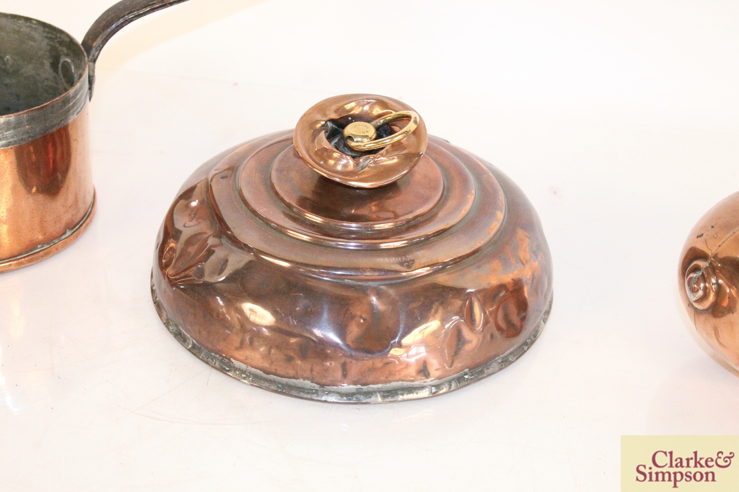 An antique copper hot water bottle, two copper sau - Image 6 of 7