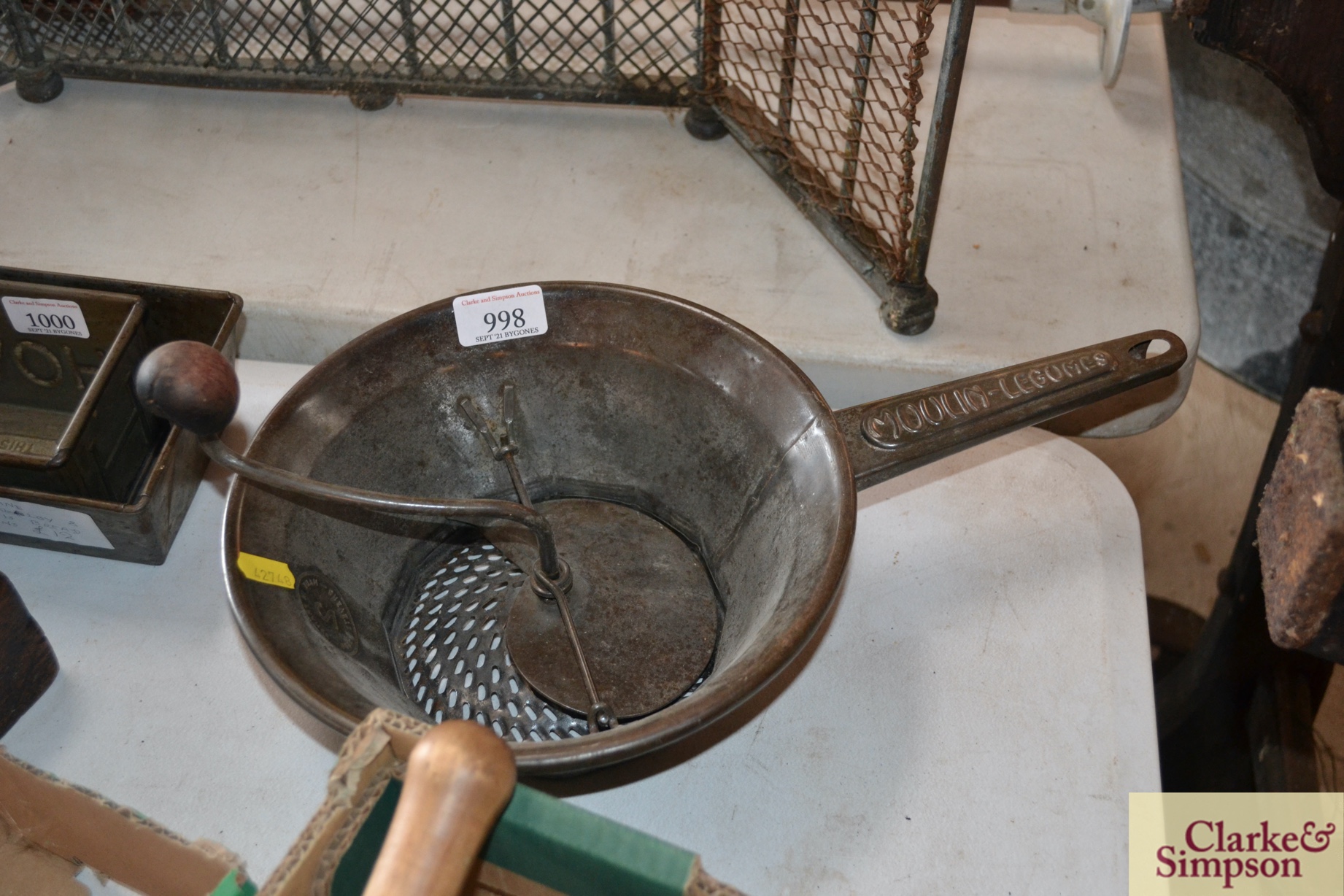 A Moulin-Legumes vegetable slicer