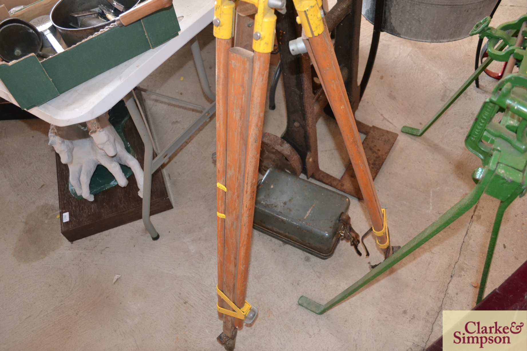 A Watts theodolite on tripod adjustable stand comp - Image 4 of 6