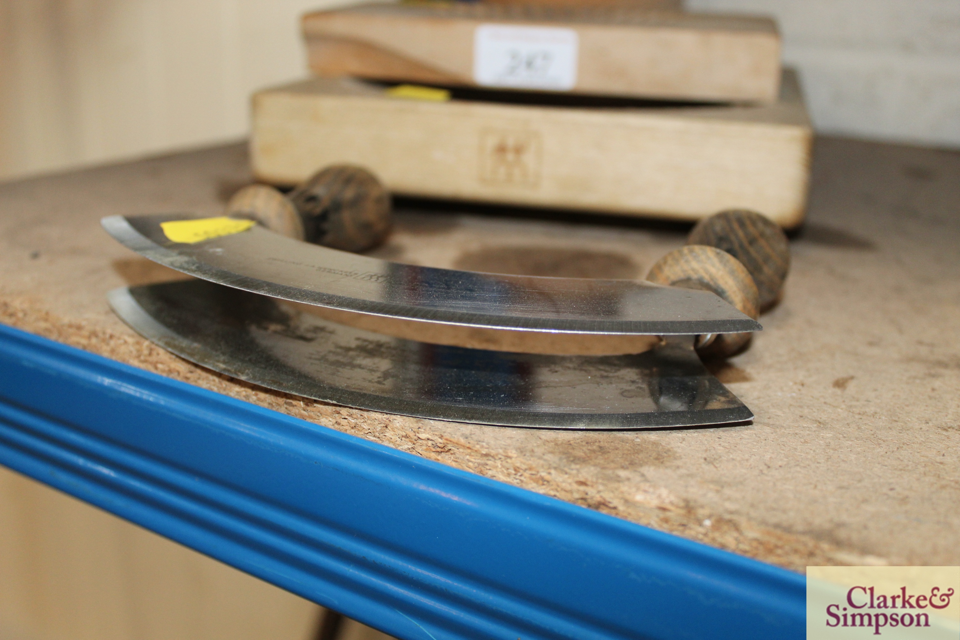 A pine kitchen mould, a pine chopping board, a herb chopper etc. - Image 6 of 6