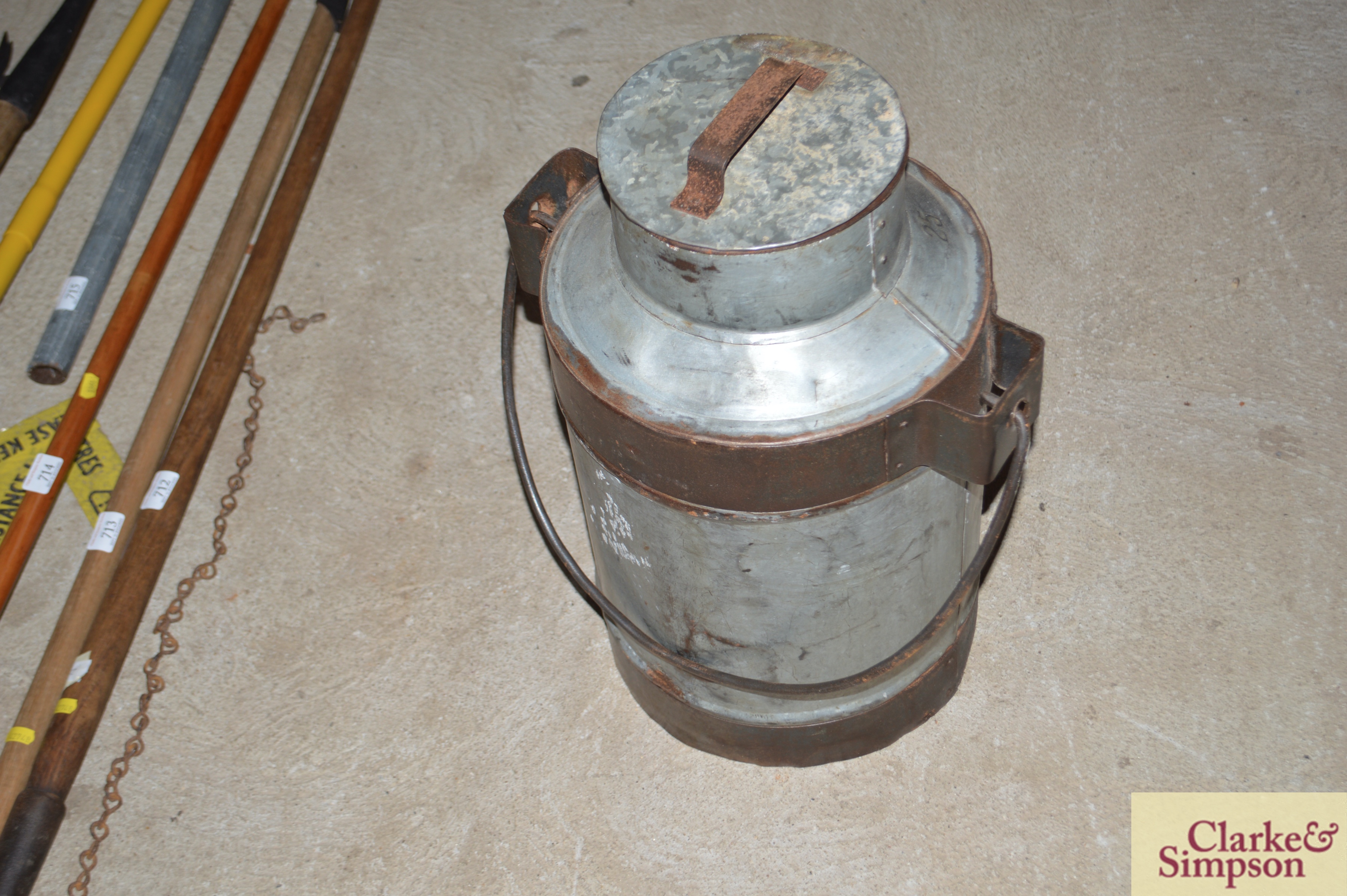 A galvanised and iron milk churn with lid and swin - Image 2 of 4