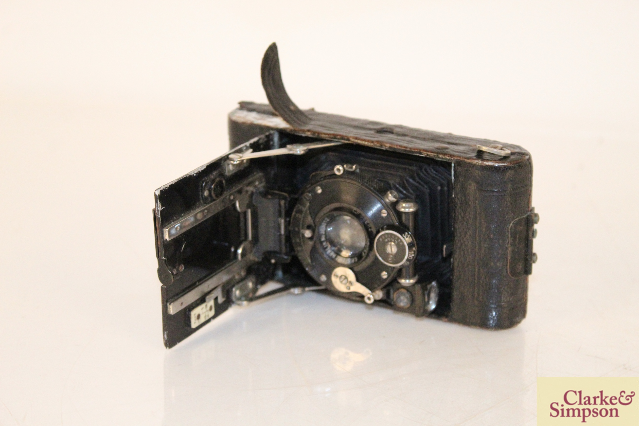 A vest pocket Kodak camera Model B and a CP Goerz - Image 2 of 6