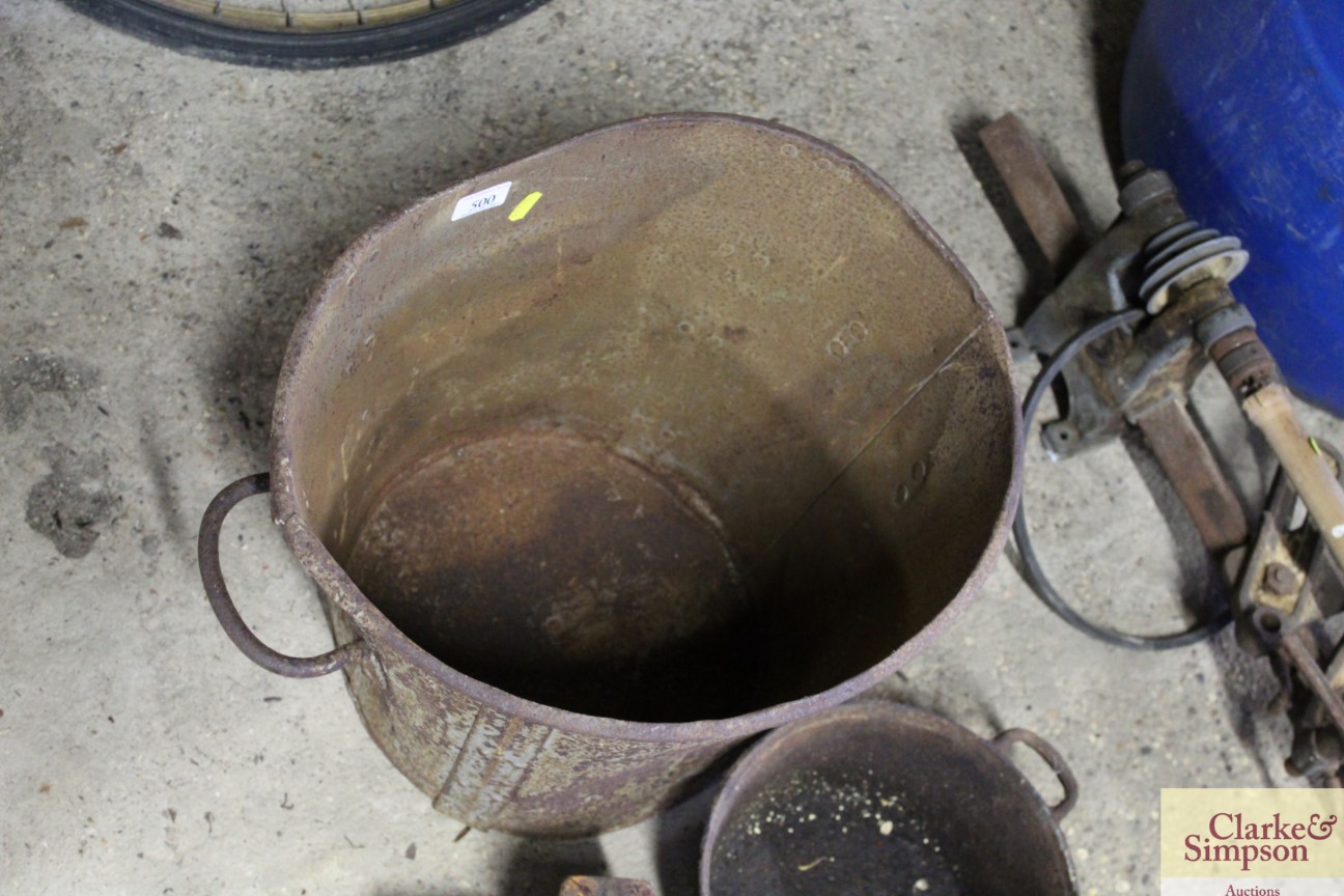 A cast iron bushel hod, a cast iron boiling pan a - Image 4 of 4