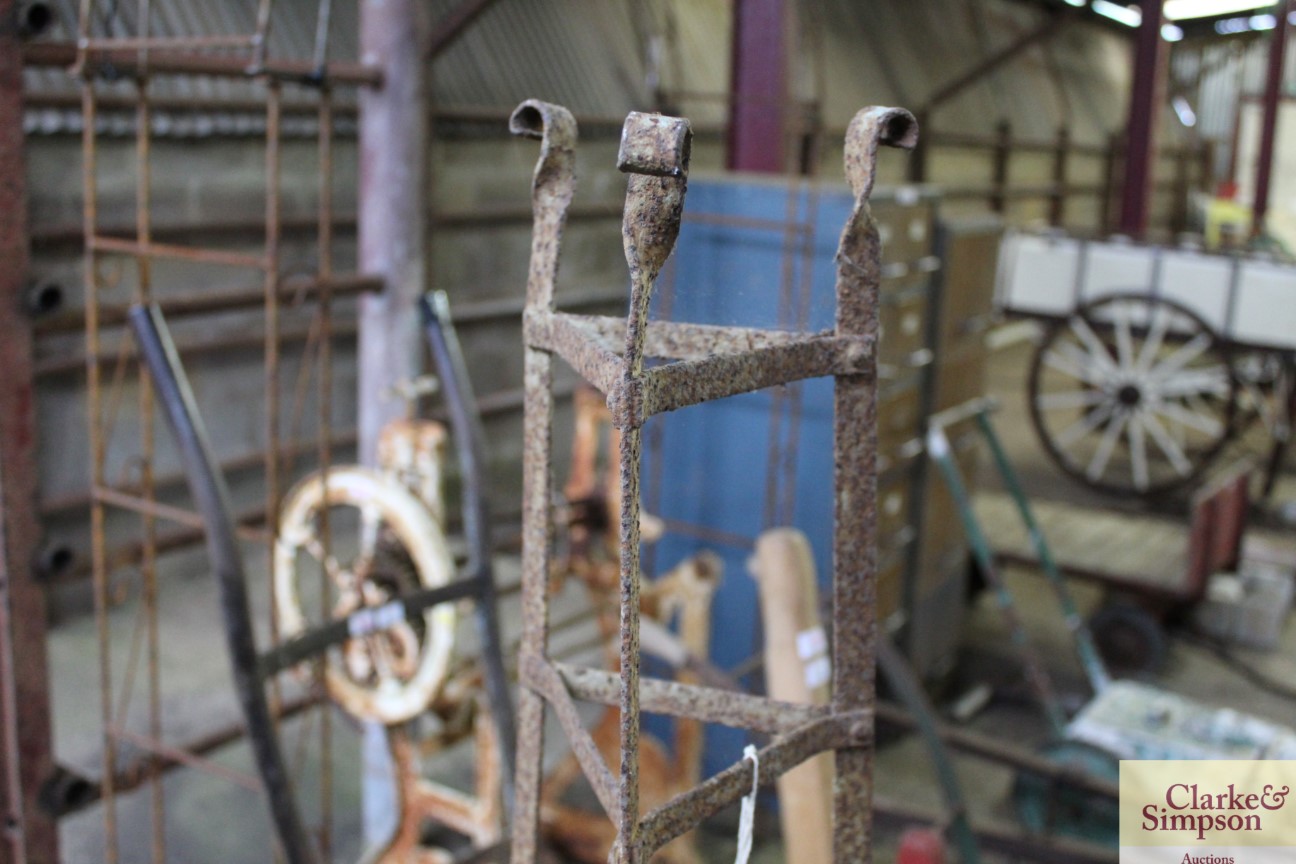 A wrought metal vintage saucepan stand - Image 2 of 5