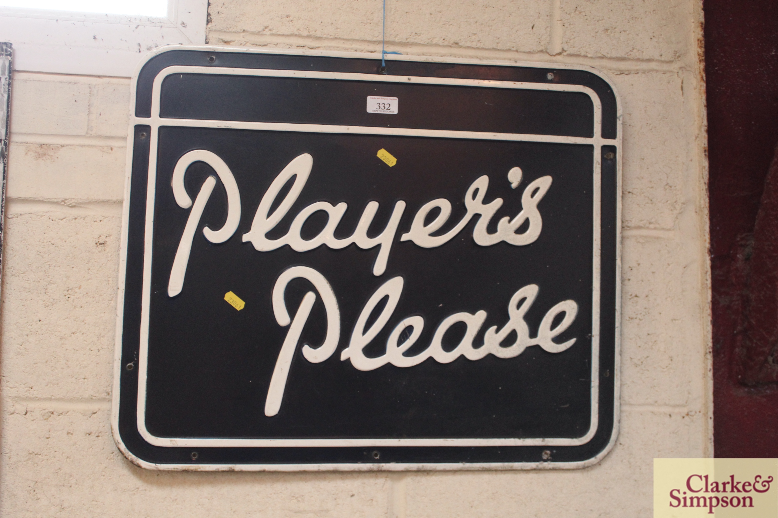 A tin "Players Please" advertising sign, approx. 2