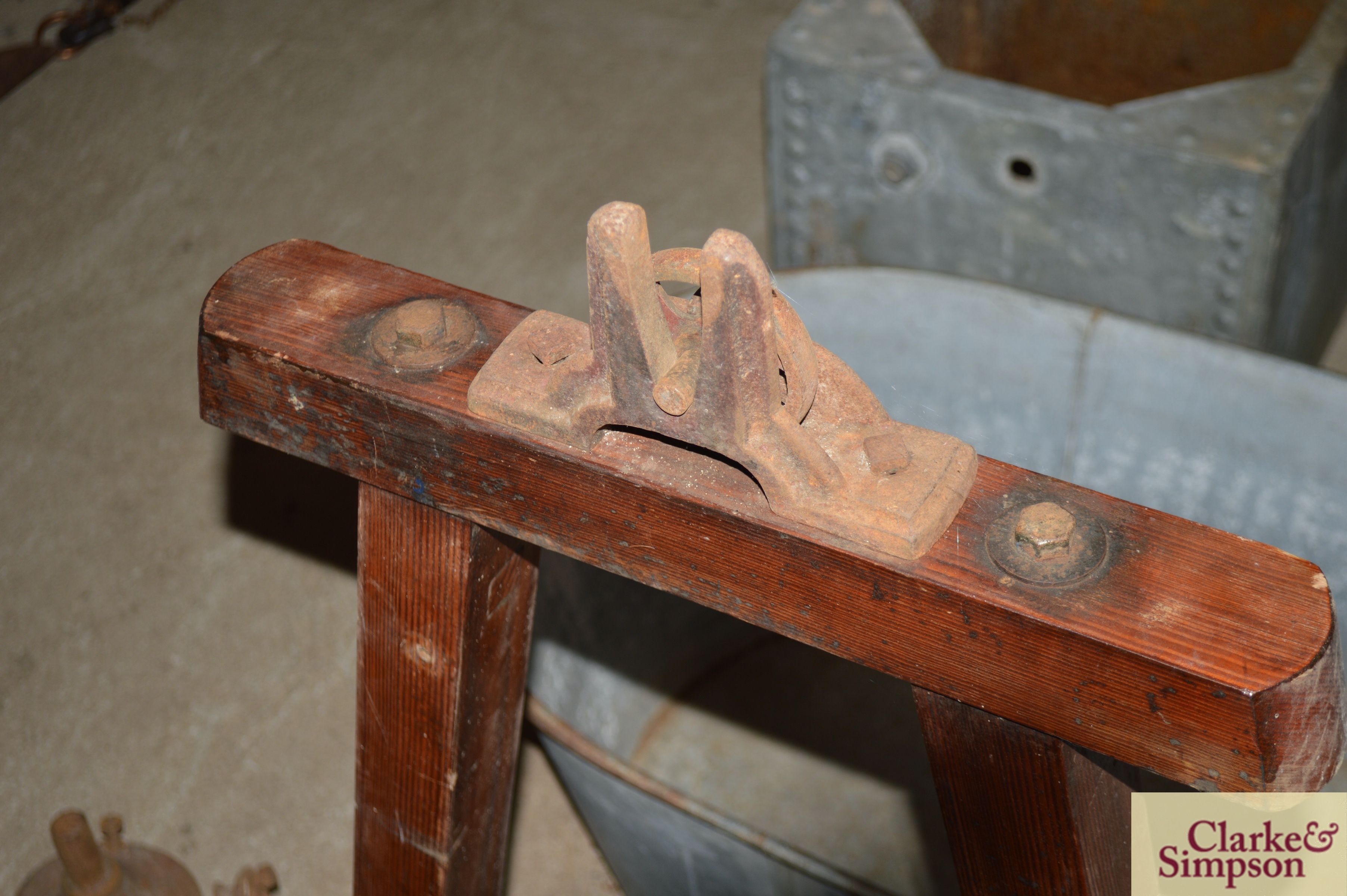 An old butter churn with stand and cream separator - Image 10 of 13