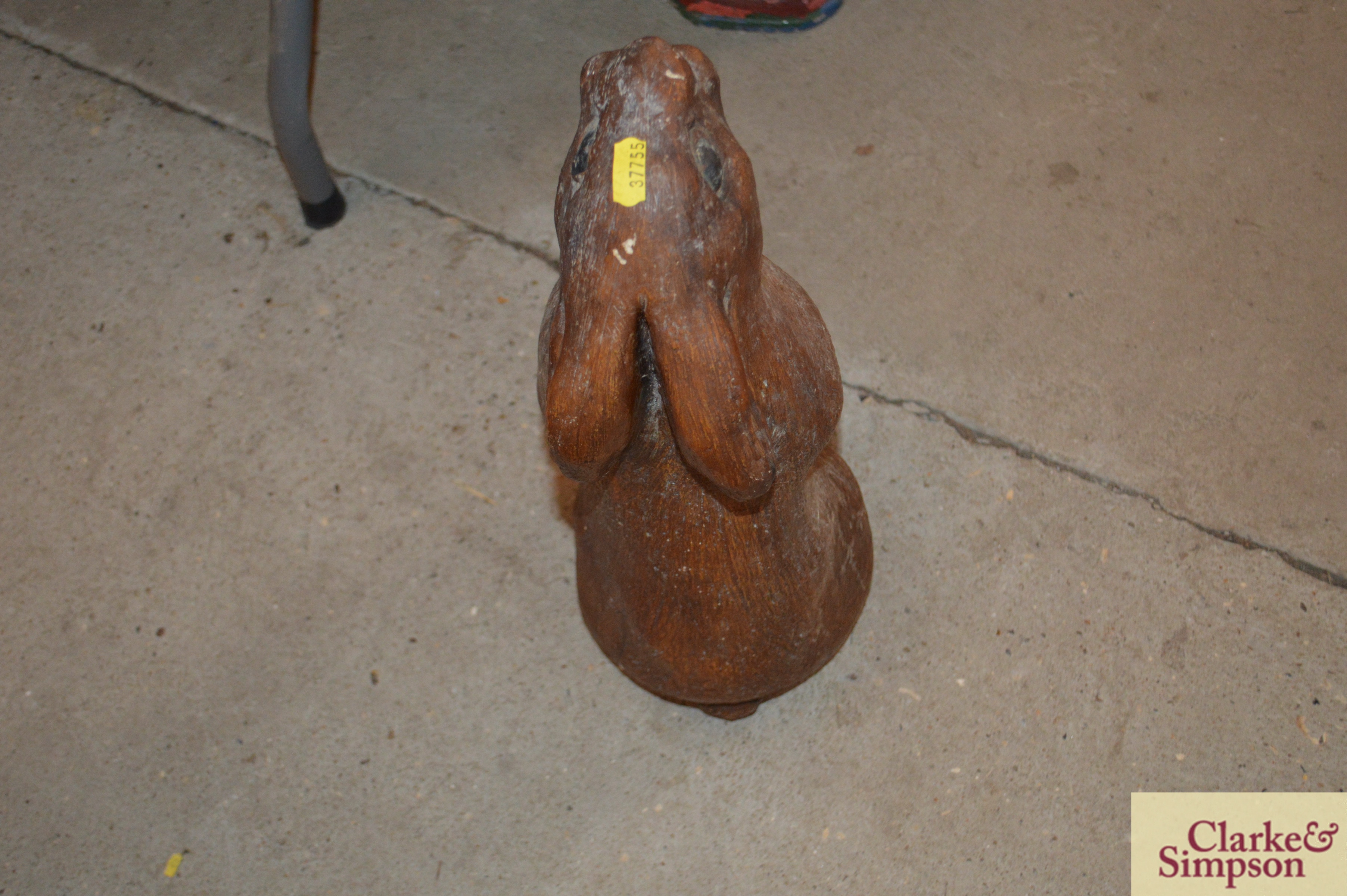 A cast brown figure of a rabbit - Image 3 of 3